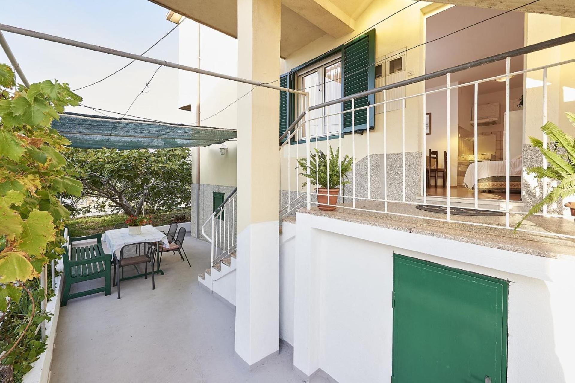Apartment Ivanka Trogir Exterior foto