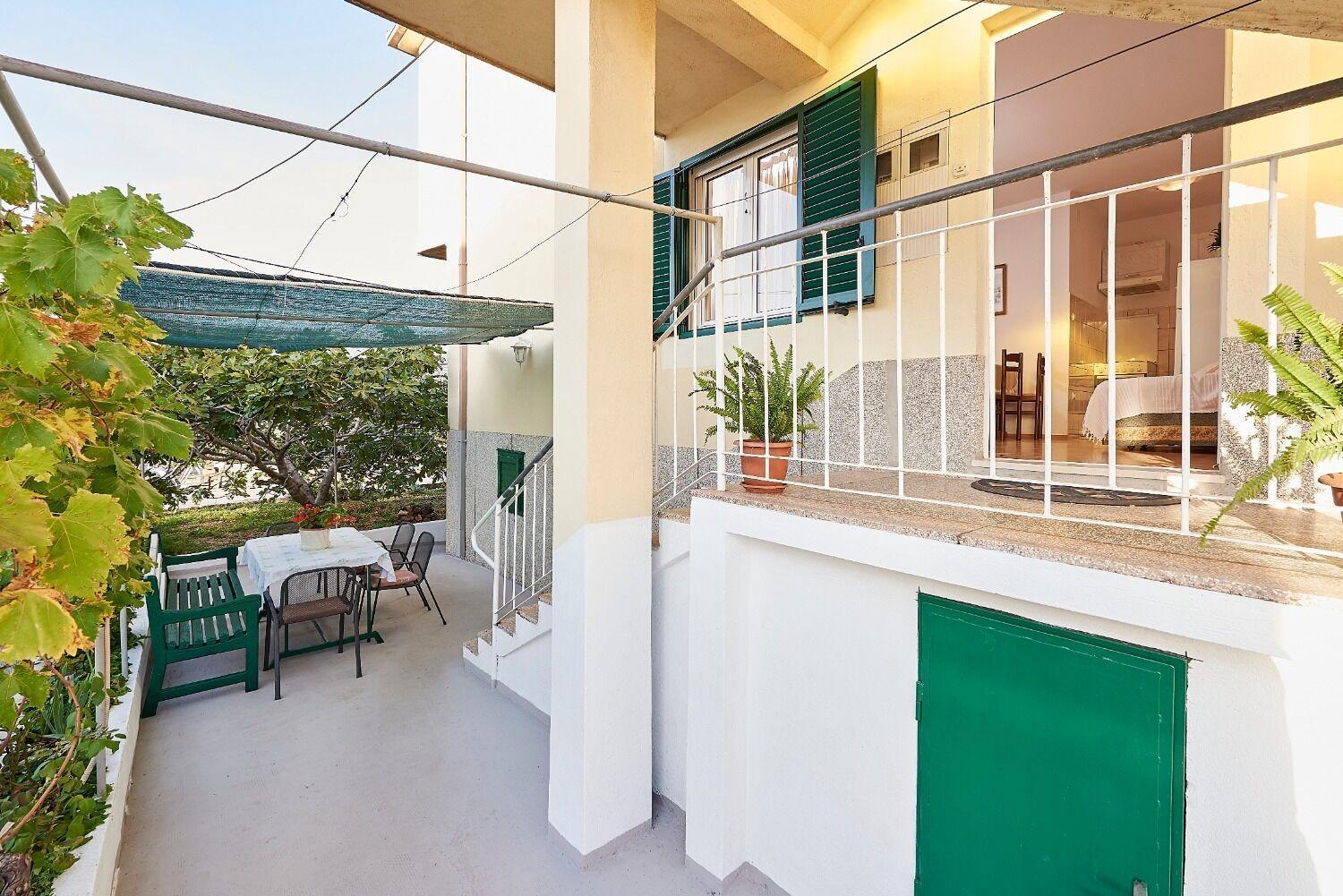 Apartment Ivanka Trogir Exterior foto